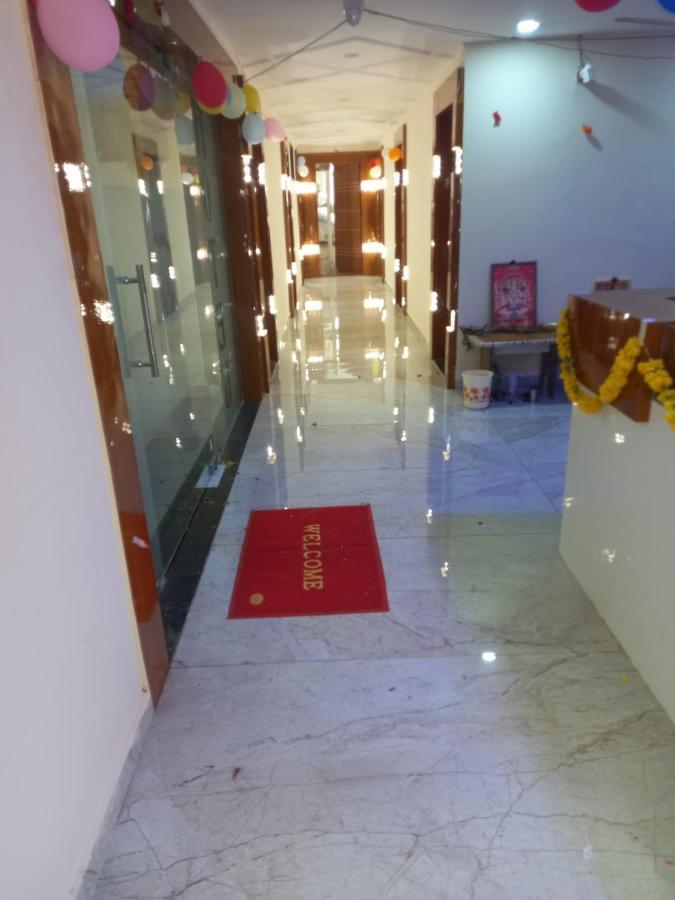 Hotel Rk Villa วาโดดารา ภายนอก รูปภาพ