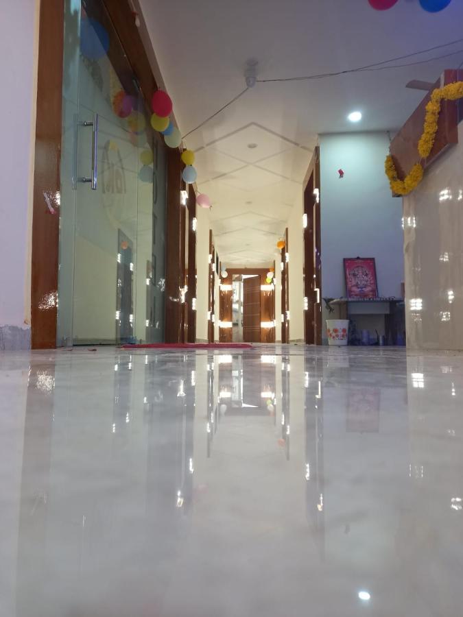 Hotel Rk Villa วาโดดารา ภายนอก รูปภาพ